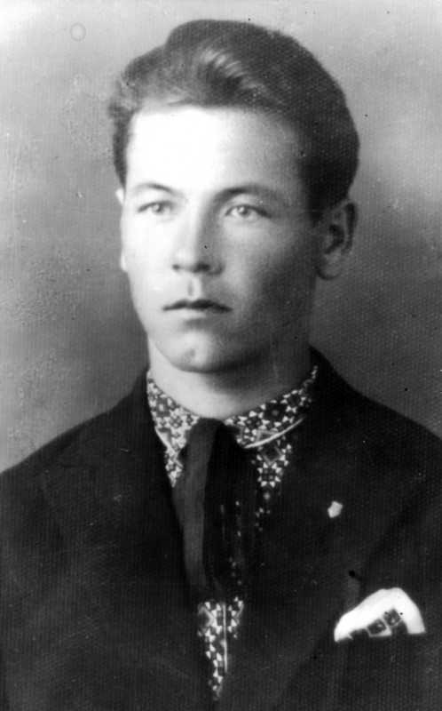 Портрет В. Івахова (1)