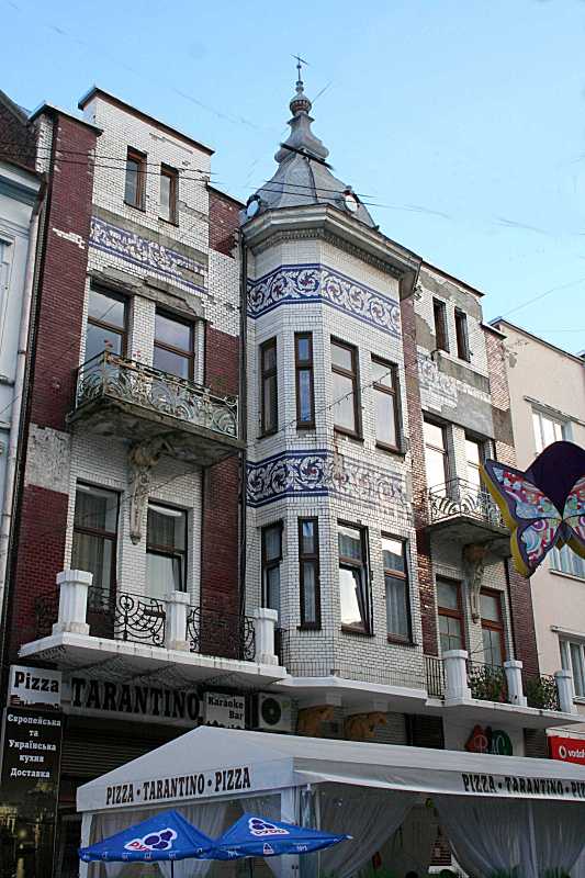 Житовий будинок (№ 8)