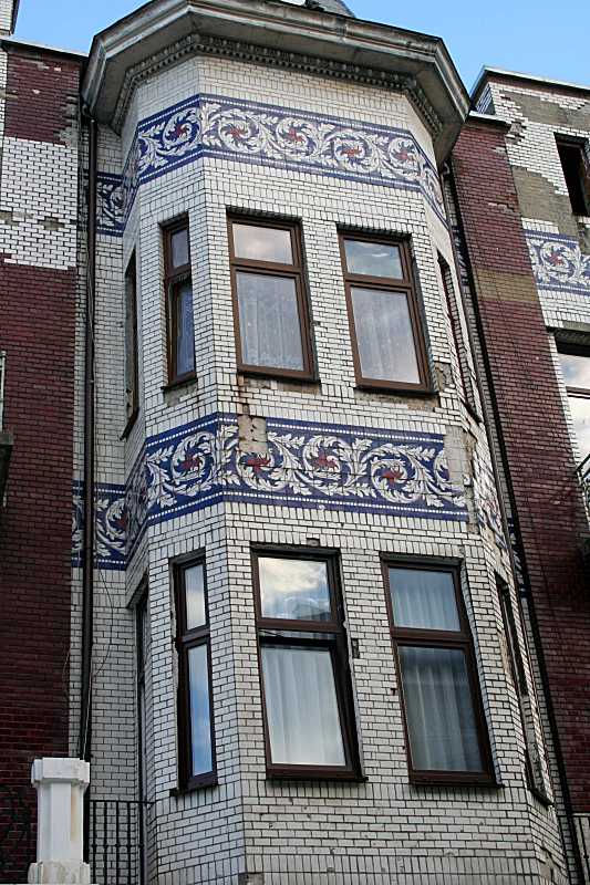 2017 р. Еркер головного фасаду