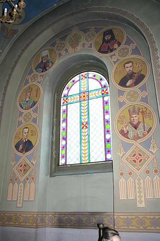 2017 р. Віконна ніша зі стінописом (2)