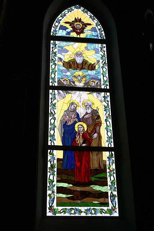 2018 р. Вітраж «Свята родина»