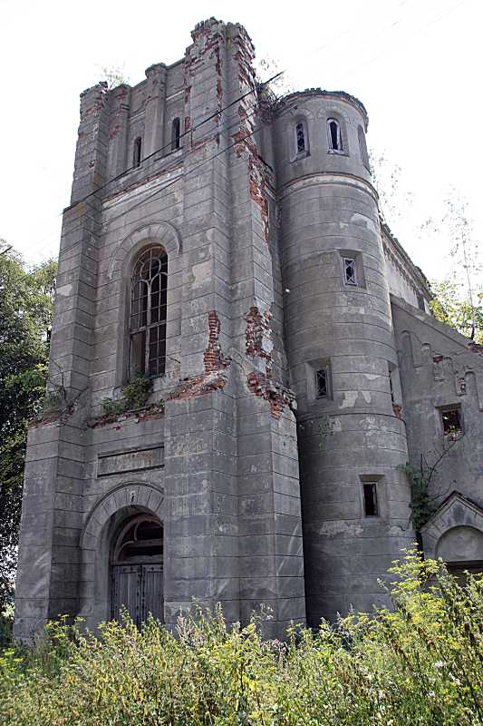 2017 р. Головний фасад. Вигляд з…