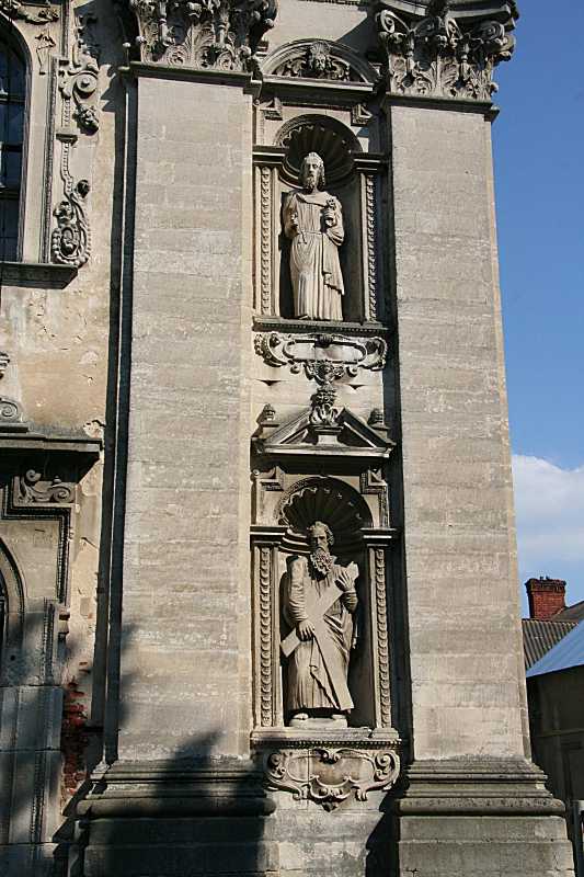 Праве прясло західного фасаду