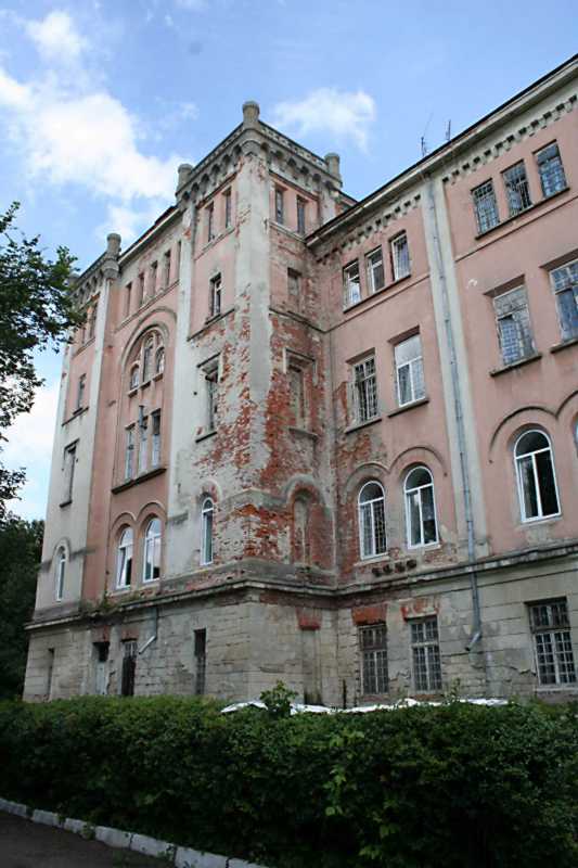 2017 р. Наріжний ризаліт