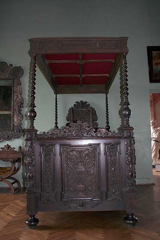 Фронтальний вигляд