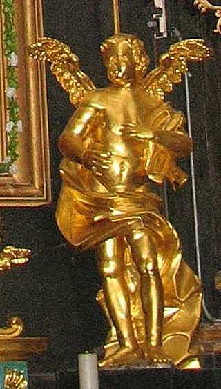 Ангел з чашею (?)