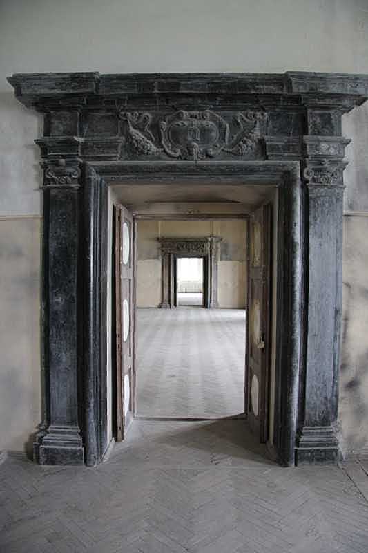 2009 р. Анфілада