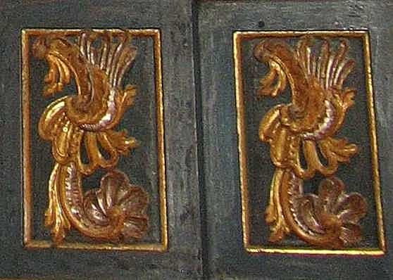 Декоративні різьблені панелі