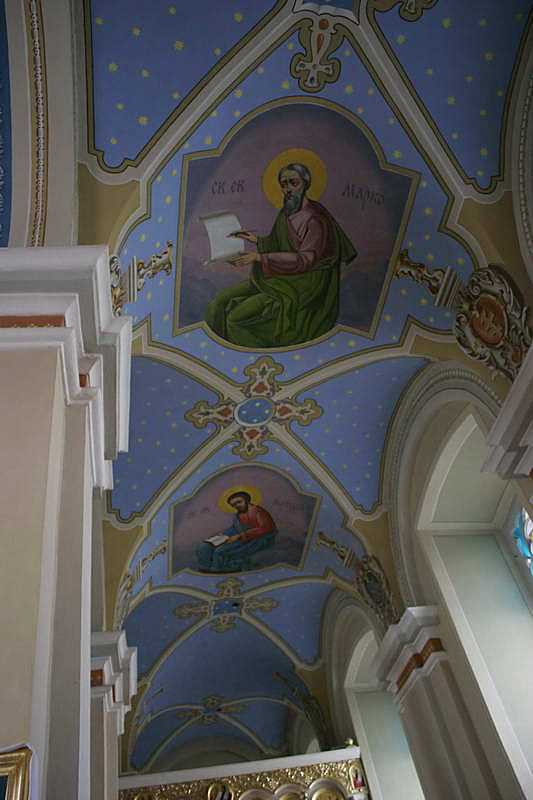 2011 р. Склепіння бічної нави