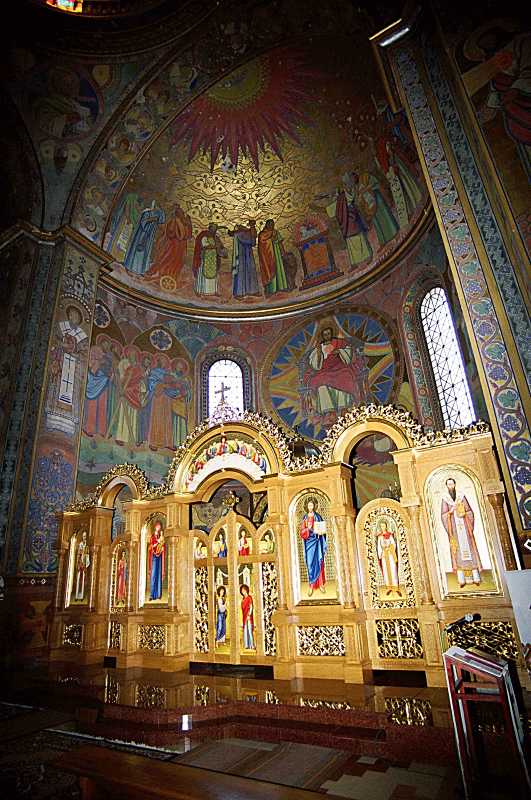 2006 р. Іконостас. Вигляд з південного…