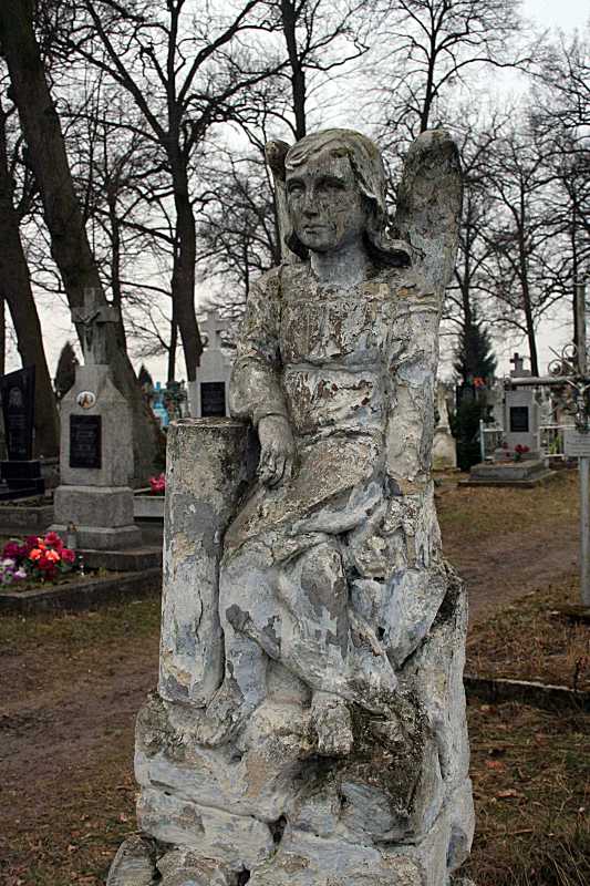 Постать ангела, вигляд з позиції А3