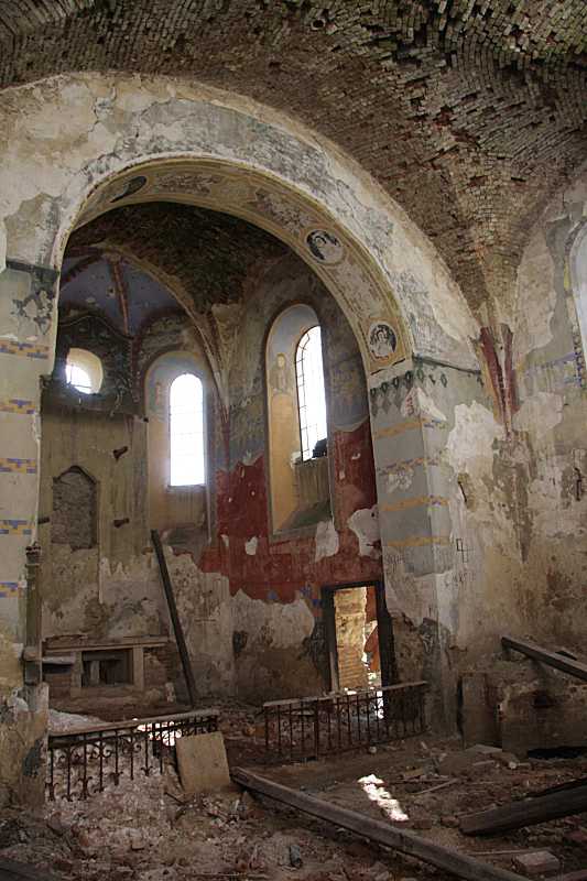 2009 р. Інтер’єр з видом на вівтар