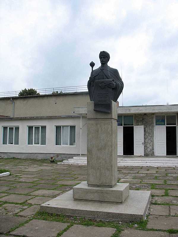 Пам’ятник Івану Виговському