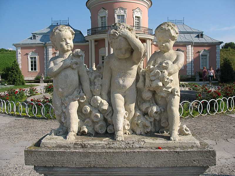 Скульптурна група