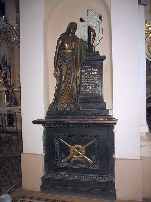 Надгробок Марії Ведницької