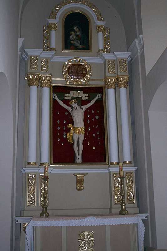 Бічний вівтар