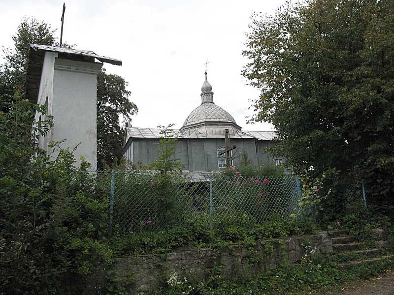2006 р. Дзвіниця і церква. вигляд з…