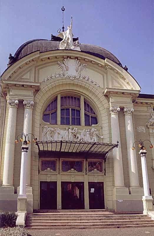 2006 р. Центральна частина головного…