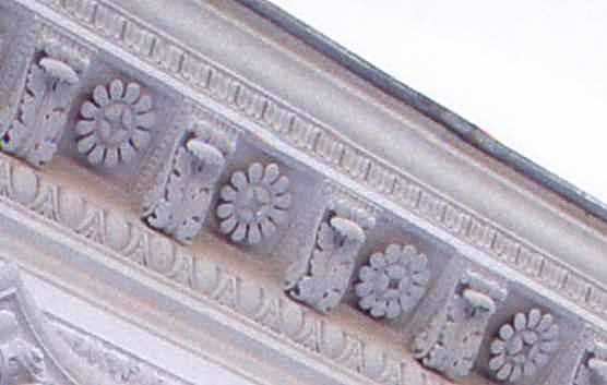 Скульптурний декор