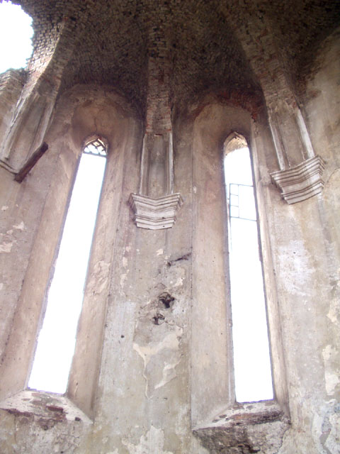 2003 р. Стіни вівтаря