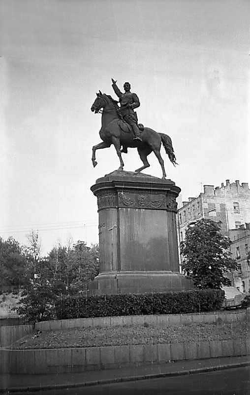 1975 р. Загальний вигляд з позиції С2