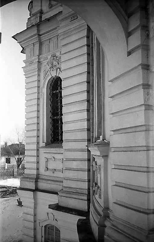 1976 р. Фрагмент фасаду 1-го ярусу.…