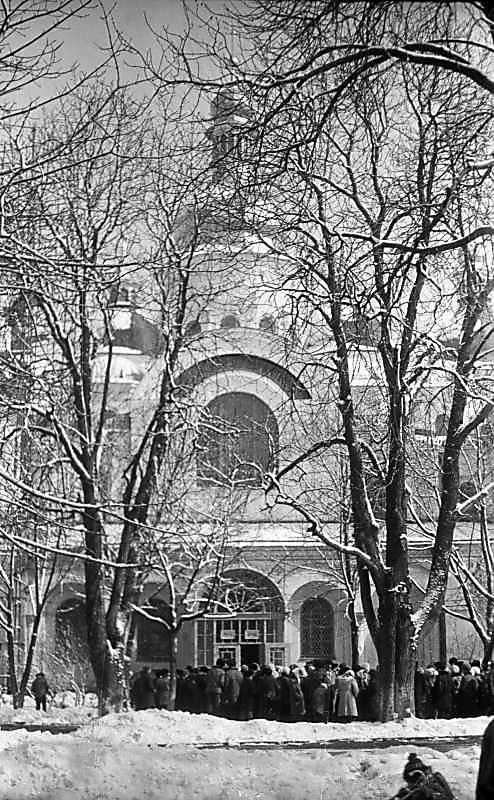 1976 р. Центральна частина головного…