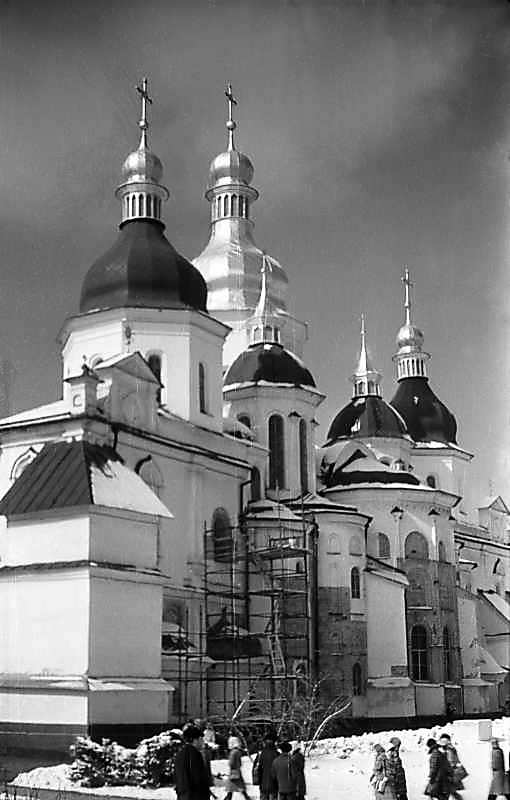 1976 р. Північно-східний фасад. Вигляд…