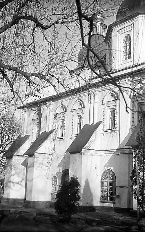 1976 р. Північно-західний фасад.…