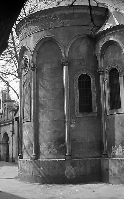 1976 р. Центральна апсида. Вигляд з…