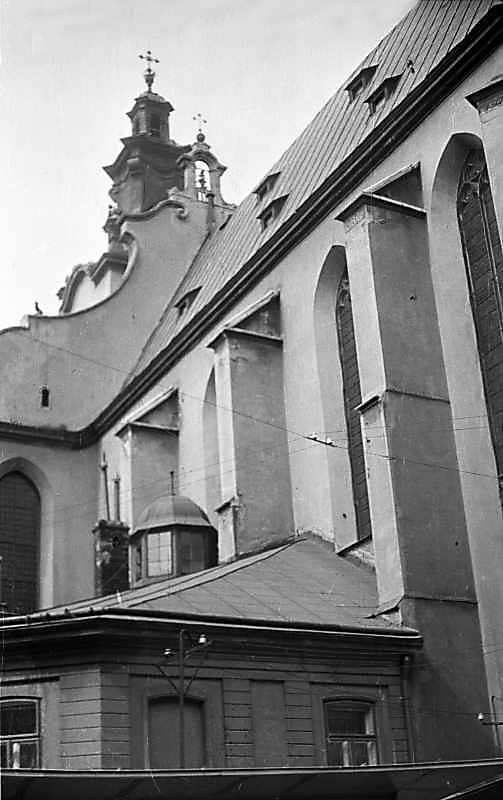 1976 р. Фрагмент південного фасаду.…