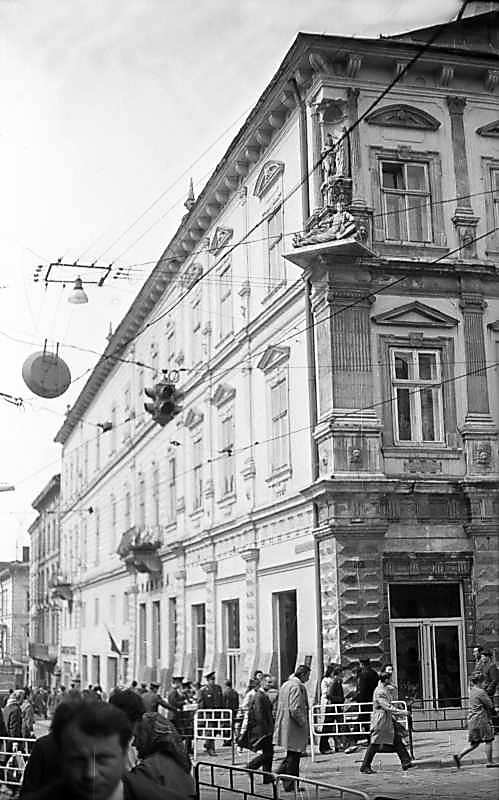 1976 р. Вигляд із заходу