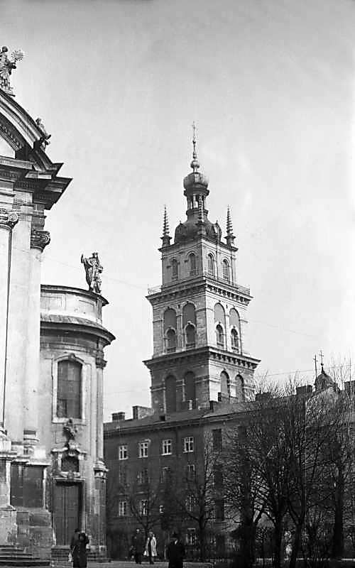 1976 р. Костел домініканців (фрагмент)…