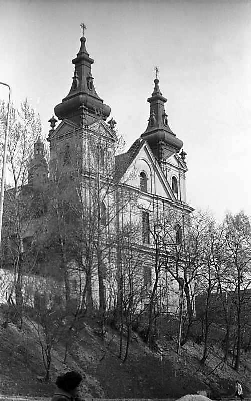 1976 р. Головний фасад. Вигляд з…