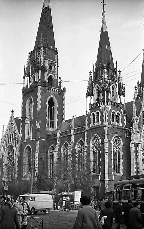 1976 р. Бічний фасад. Вигляд з позиції…