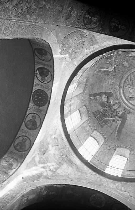 1976 р. Головний купол і підпружна арка