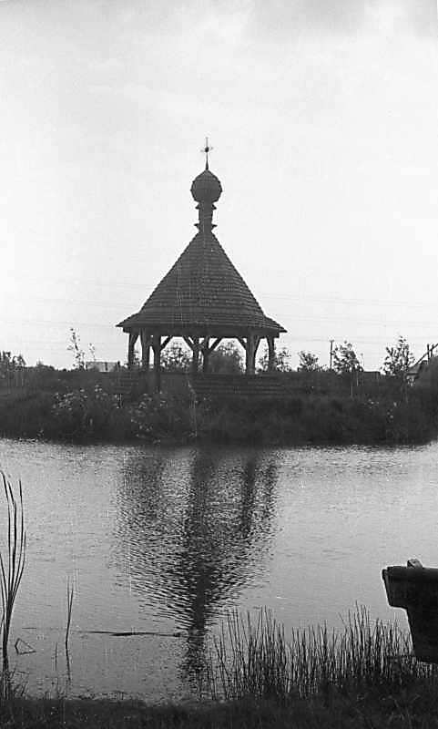 Каплиця на острівці