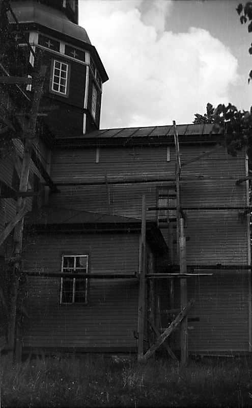 1976 р. Вівтар. Вигляд з позиції С2