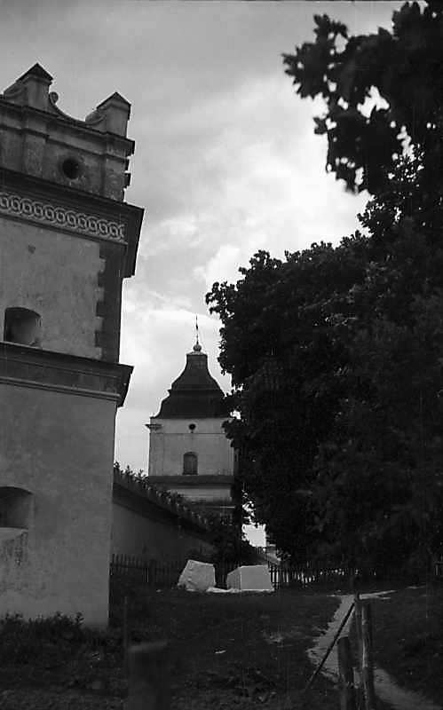 1976 р. Північно-західна башта і…