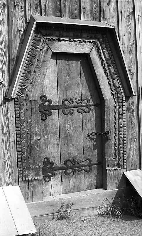 1976 р. Південні двері