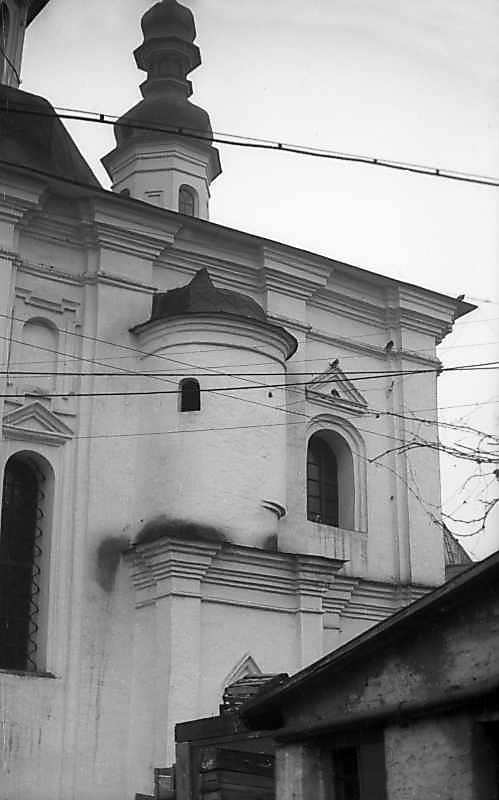 1976 р. Фрагмент північного фасаду.…