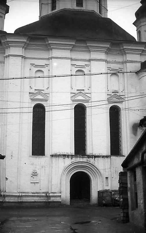 1976 р. Фрагмент північного фасаду.…