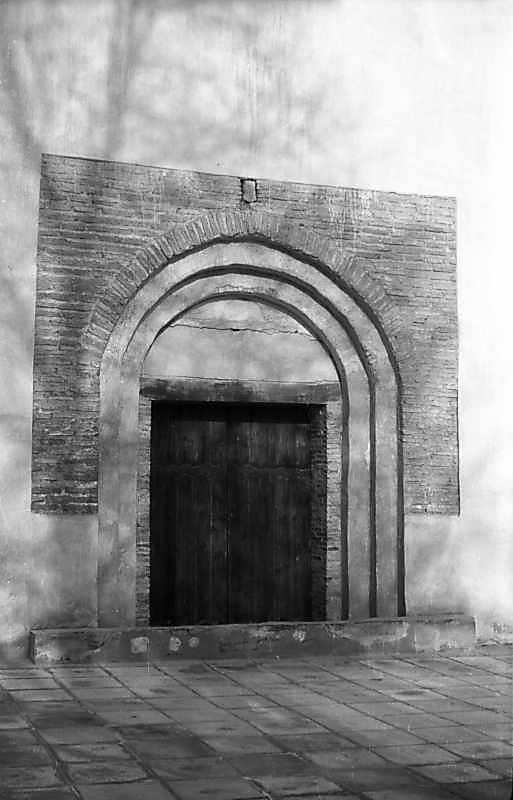 1977 р. Південний портал