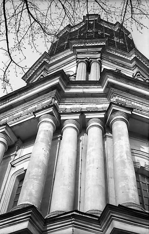 1977 р. Верхні яруси. Вигляд з…