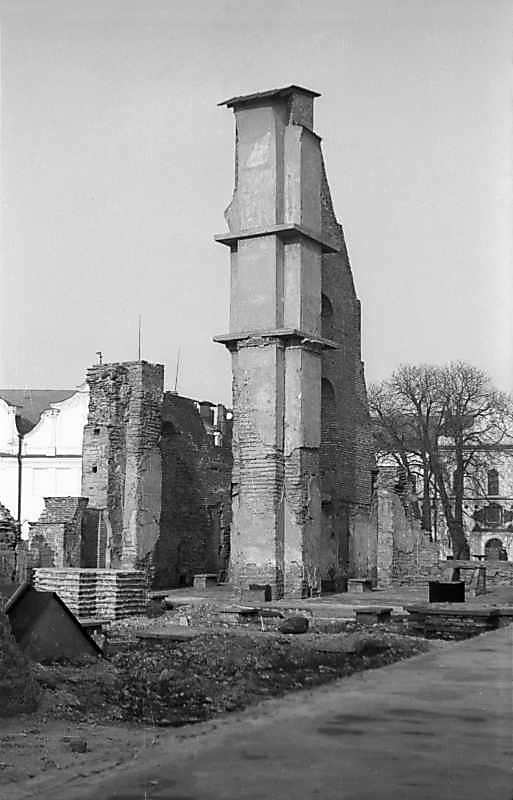 1977 р. Центральна і північна нави.…