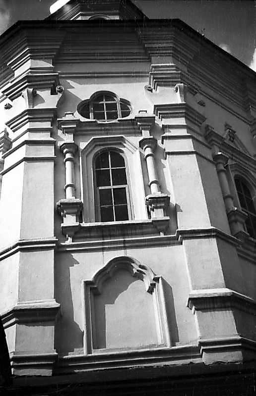 1977 р. Фрагмент фасаду. Вигляд з півдня