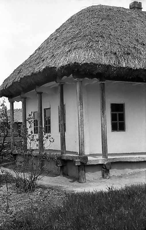 1977 р. Бічний фасад