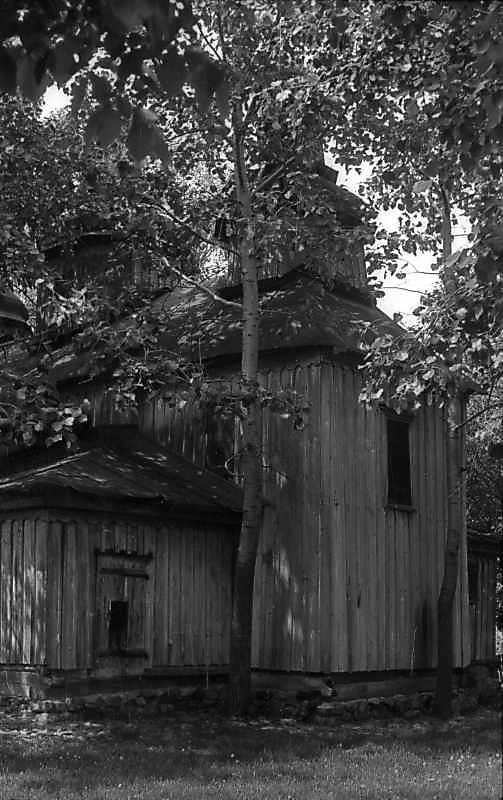 1977 р. Вівтар. Вигляд з позиції А2