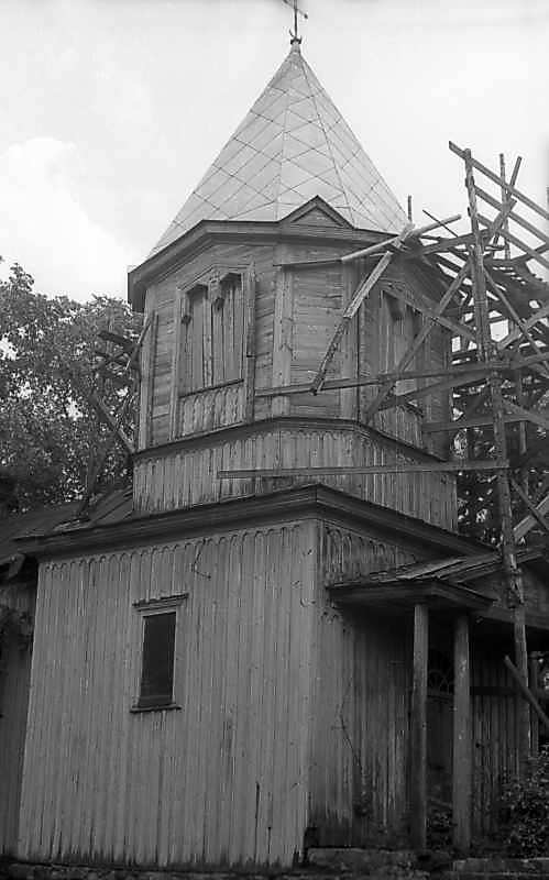 1977 р. Дзвіниця. Вигляд з позиції А4