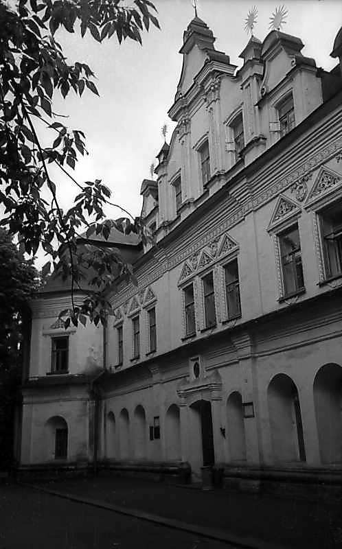 1977 р. Головний фасад. Вигляд з півночі